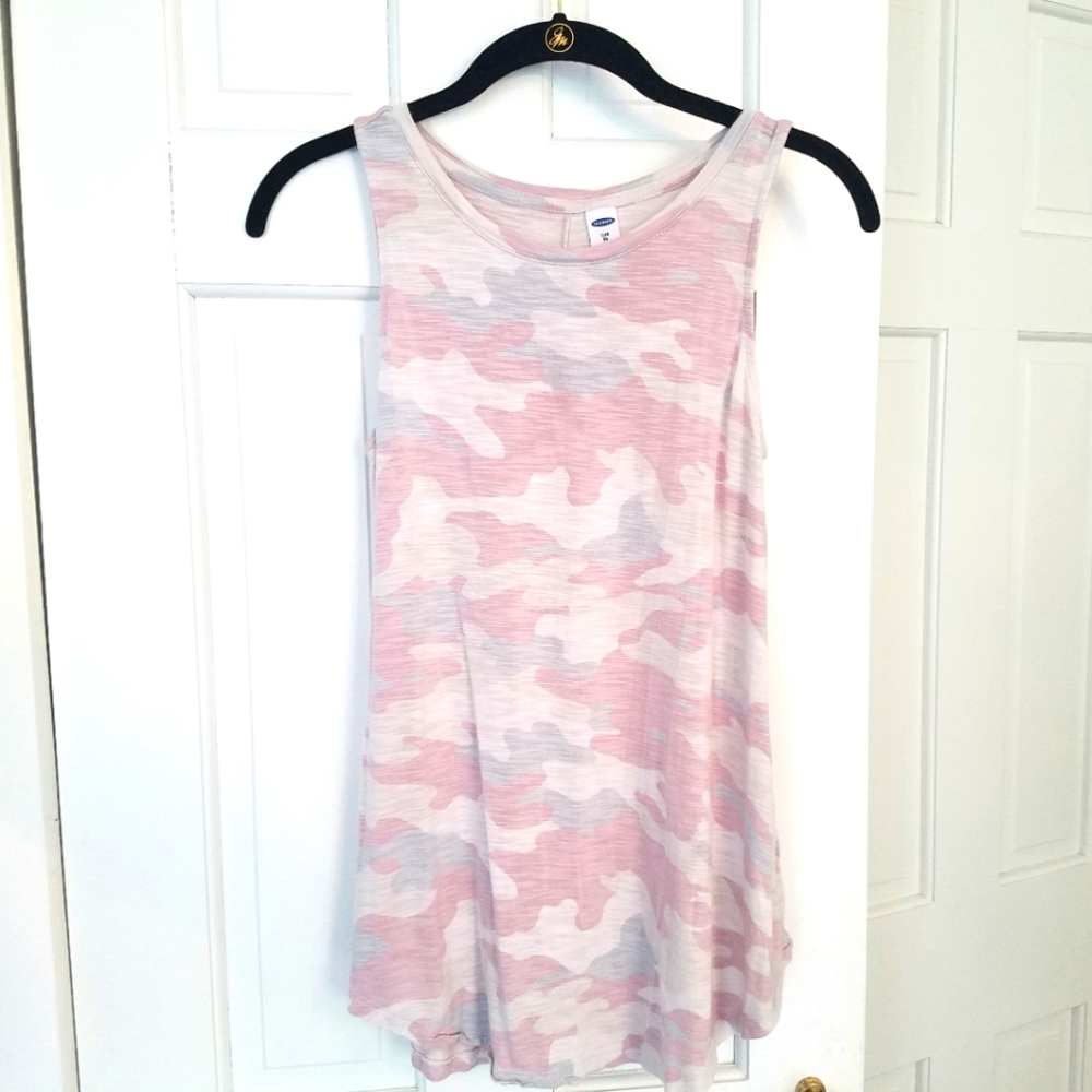 3/$15 🌷Luxe printed tank Old Navy XS